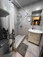 Best Location, Cozy Spacious Apart Near Republic