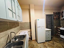 Best Location, Cozy Spacious Apart Near Republic