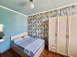 Best Location, Cozy Spacious Apart Near Republic