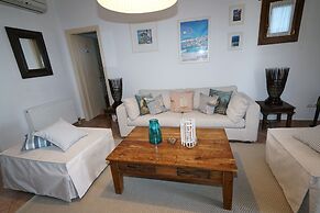 Divers House