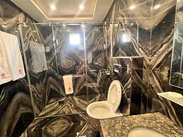 Elegant Suites Hotel