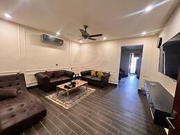 Elegant Suites Hotel