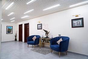 Elegant Suites Hotel
