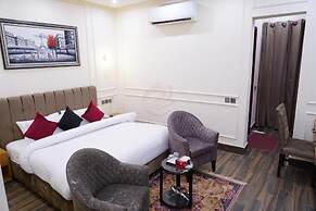 Elegant Suites Hotel