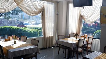 Hotel La Bella Soma