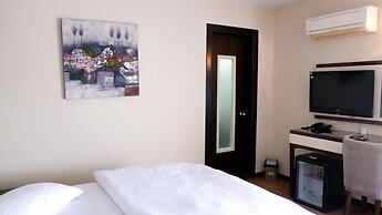 Hotel La Bella Soma