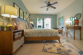 Via 38 A13 - Modern Condo - At Via 38