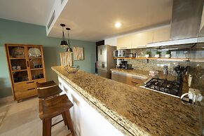 Via 38 A13 - Modern Condo - At Via 38