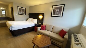 Riviera Inn and Suites 1000 Islands