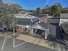 Downtown Dover Inn