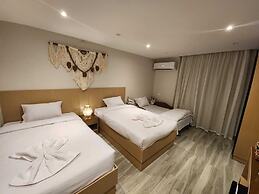 Diyar Pyramids Inn