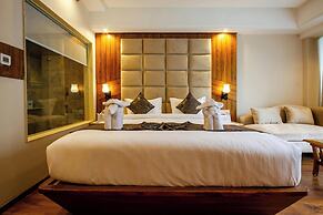 Airport Hotel The Volga