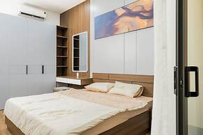 Airport Hotel The Volga