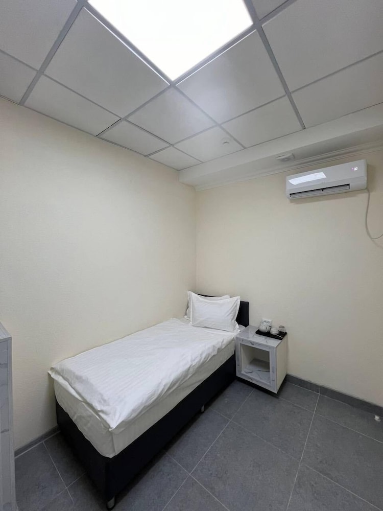 FRIENDS HOSTEL