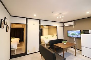 Shin-Osaka Grand Heights 101
