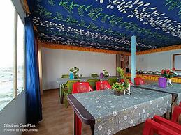 Blue Chill Cottage Pangong