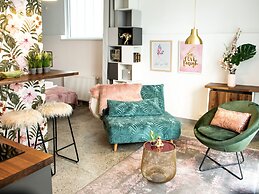 Nikolai Homes