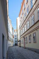 Nikolai Homes