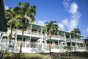 South West Bay Cabañas