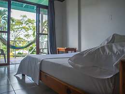 South West Bay Cabañas
