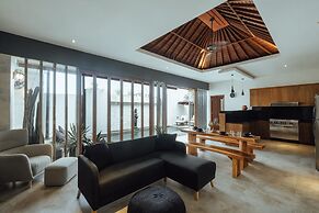 Villa Clove Cemagi