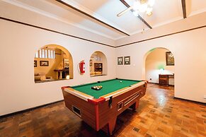 The Victorian Manor