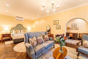 The Victorian Manor