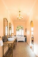 The Victorian Manor