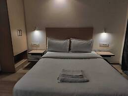 Hotel 27 Inn