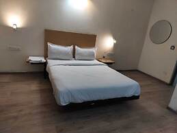 Hotel 27 Inn