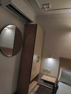 Hotel 27 Inn