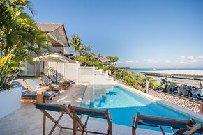Playgrounds Wave Lodge