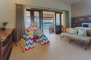 Playgrounds Wave Lodge