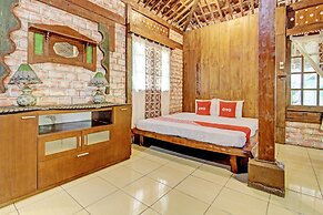 Hotel O Omah Baturan Syariah