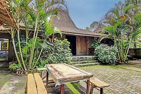 Hotel O Omah Baturan Syariah