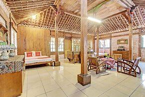 Hotel O Omah Baturan Syariah