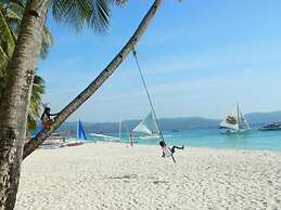 Kaiyana Boracay