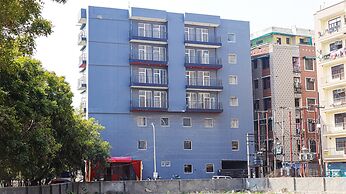 Hotel Noida Grand 121
