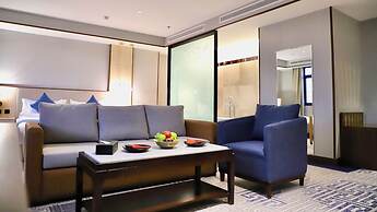 Five seasons Hotel & Spa