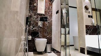 Five seasons Hotel & Spa