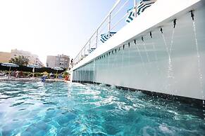 Perandor Beach Hotel
