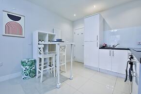 1-Bed City Nest in Cardiff