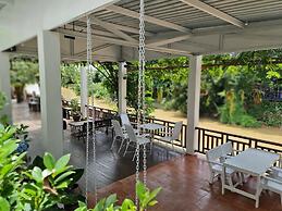 Romyen cafe homestay