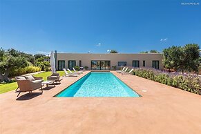 1917 Villa Malusida by Perle di Puglia