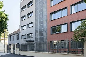 HOTEL LES PORTES DE PARIS