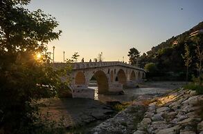 Bujtina Kapllani