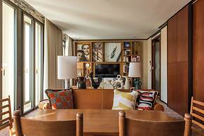 Brach Madrid - Evok Collection