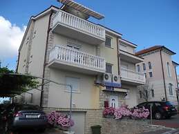 Maca - Seaview & Private Parking - A3