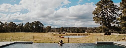 Aruna Estate