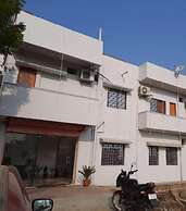 Goroomgo Nalanda Guest House